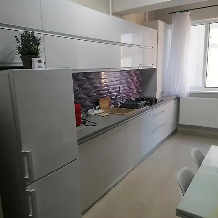 Bosko Promenada Apartment Navodari