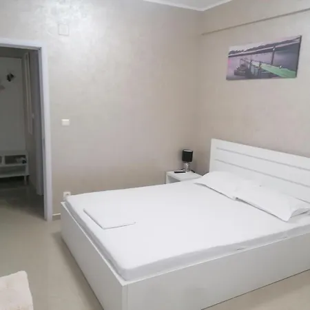 アパート Bosko Promenada ナボダリ